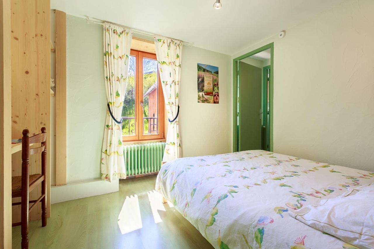 Gite Auberge L'Herbe Tendre Saint-Pierre-d'Entremont  Bilik gambar